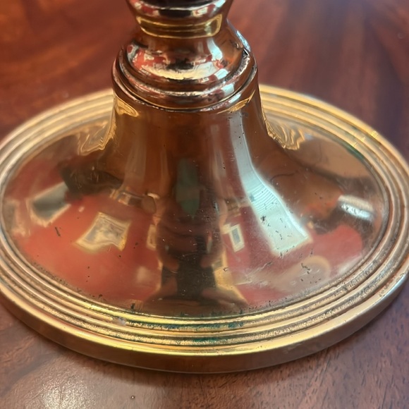 Vintage brass taper candlestick holder. - Picture 3 of 7